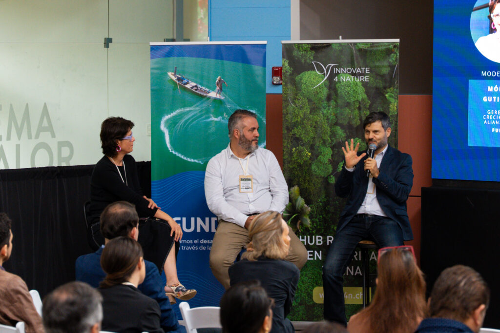 Panelistas del lanzamiento de Innovate 4 Nature en América Latina: Savimbo y FIFCO